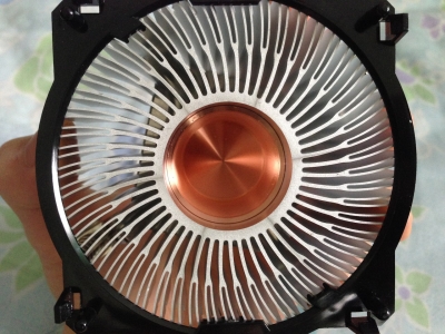 MONOCHROME ファン側