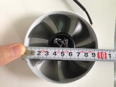 MONOCHROME 付属ファン大きさ