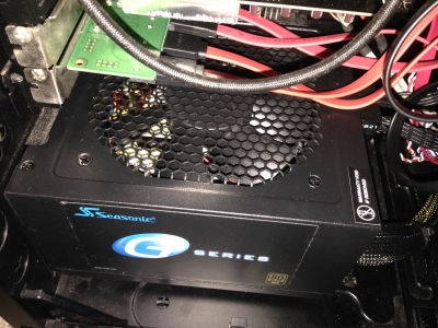 Seasonic SSR-450RM 搭載