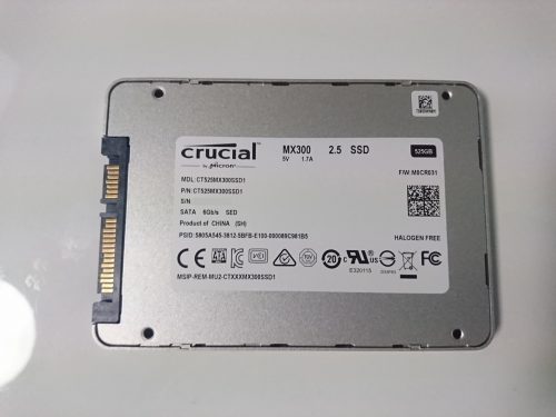 SSD CT525MX300SSD1 裏