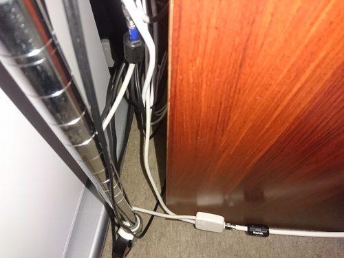 PT2 配線にフェライトコア1